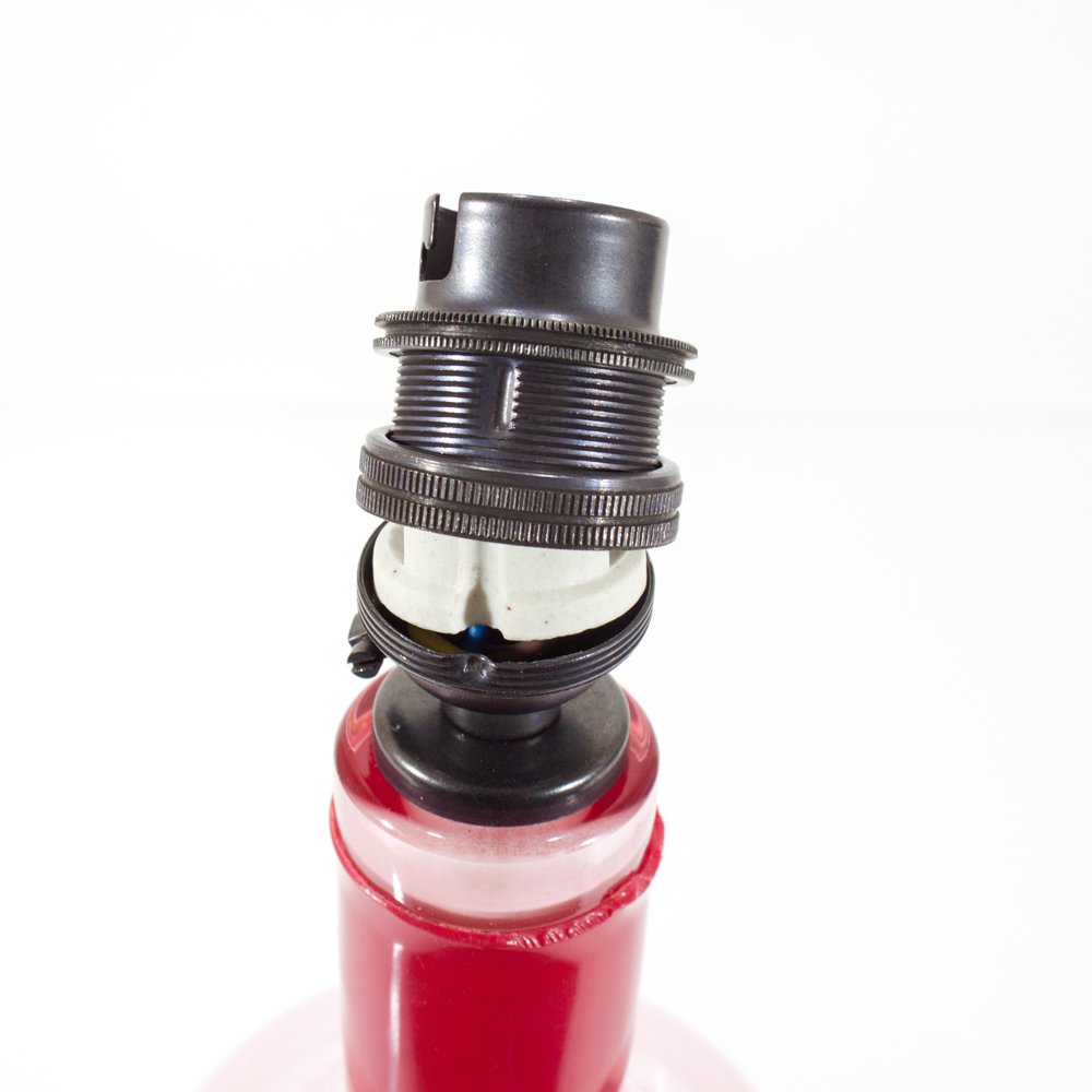 Wiring A BC Un-Switched Lampholder – picture 5