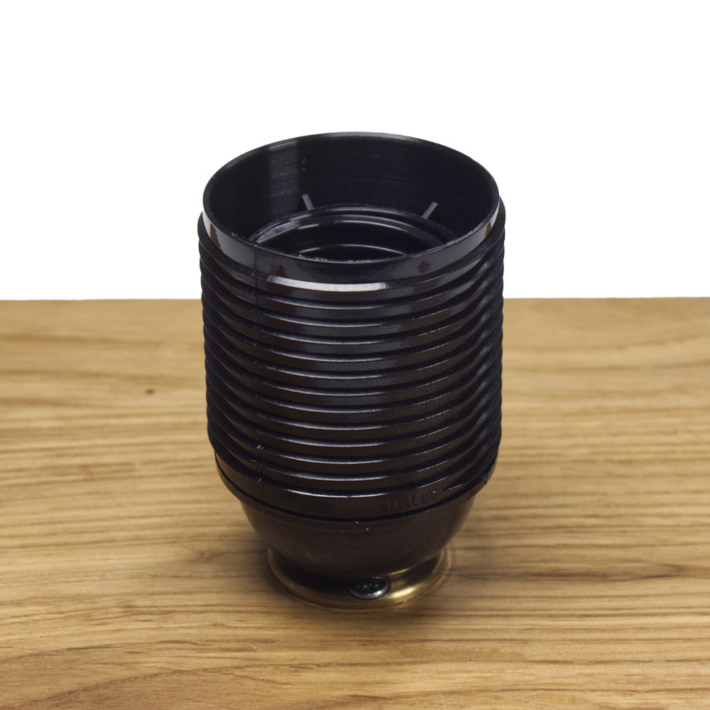 Installing Arditi Brand Plastic E27 lampholder’s – picture 5
