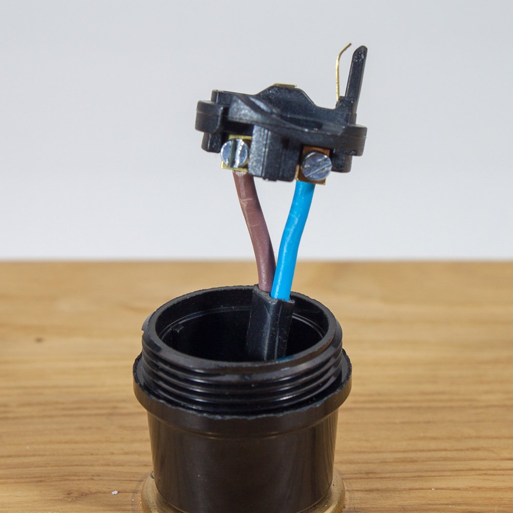 Installing Arditi Brand E14 lampholder’s – picture 2